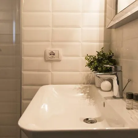 Lägenhet Altido Elegant 1br Apart On The Coast Of Lake Como